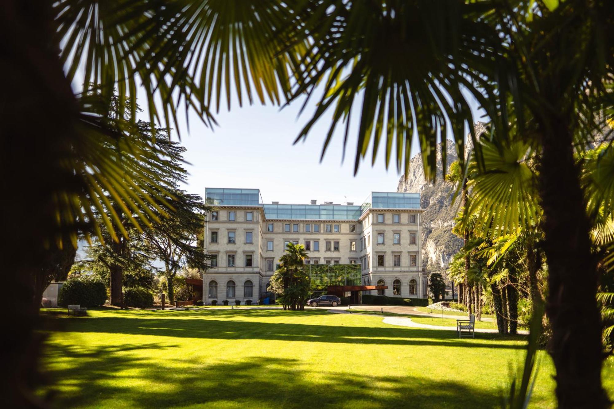 Lido Palace - The Leading Hotels Of The World Riva del Garda Exteriér fotografie